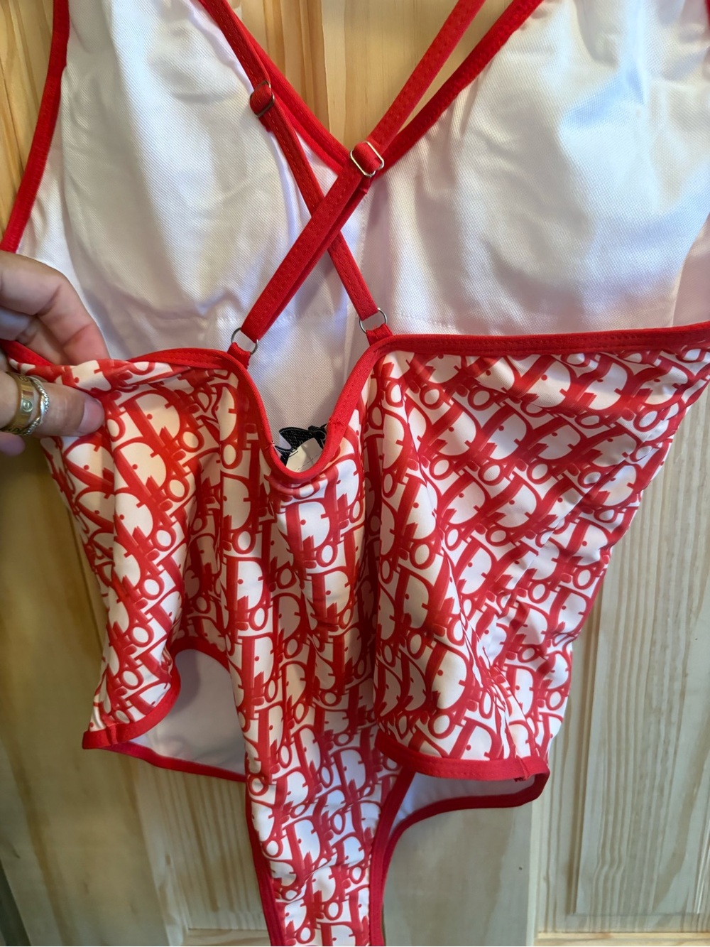 FASHION Red and White Logo-Print One-Piece Swimsuit - Picture 6 of 8